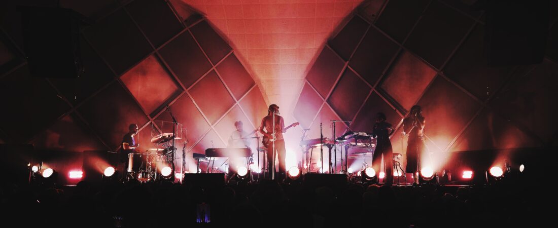 Quem Inspira Seus Artistas Favoritos? | Blood Orange no Brasil