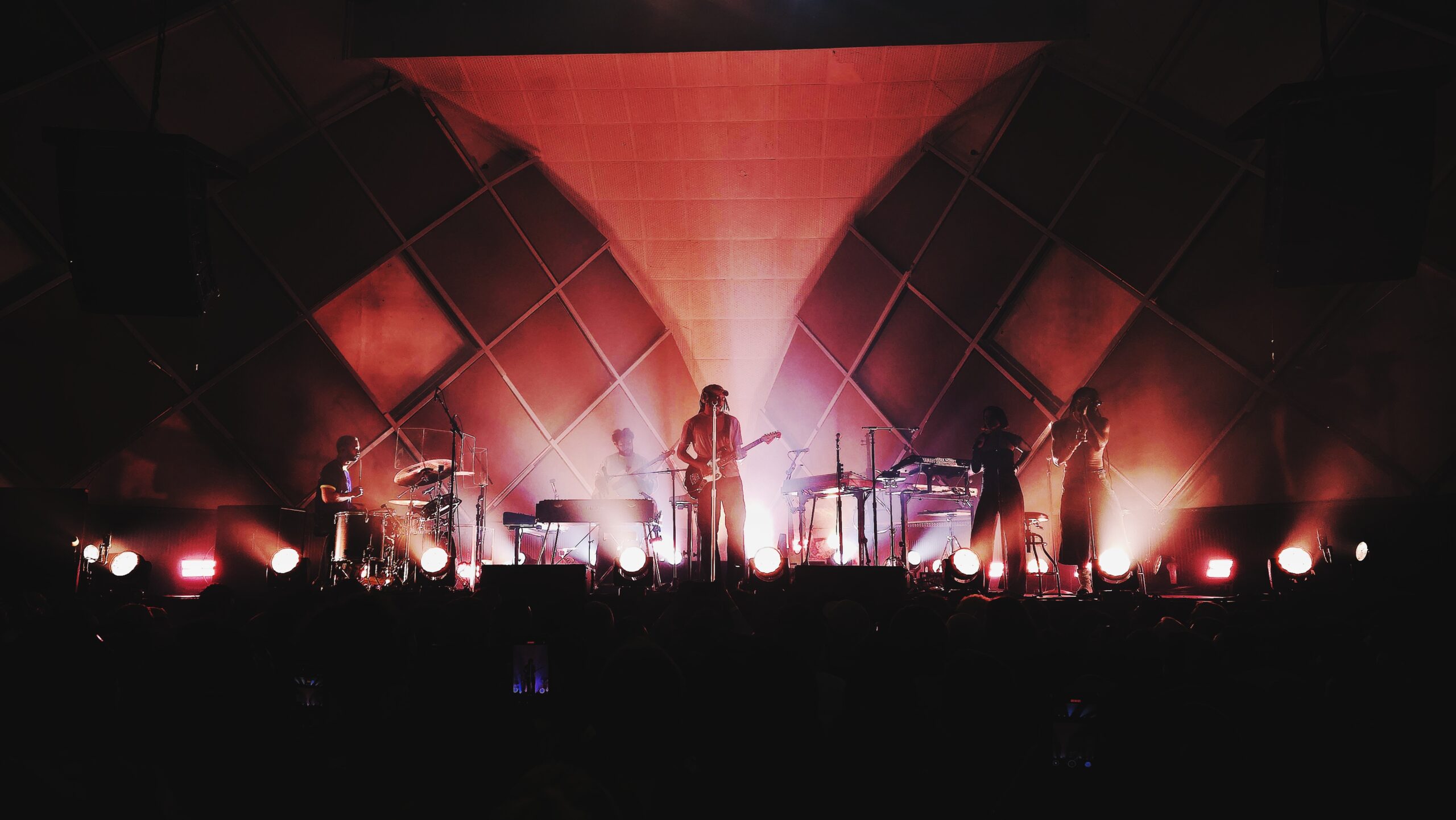 Quem Inspira Seus Artistas Favoritos? | Blood Orange no Brasil